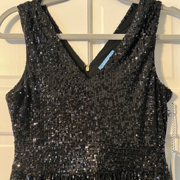 Women's Draper James V-Neck Black Sequin Dress - Picture 3 of 6